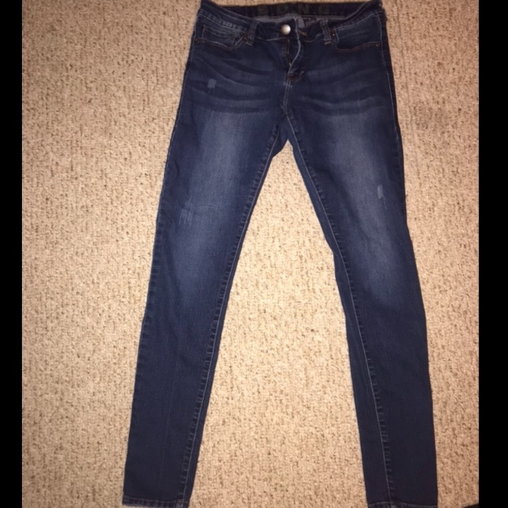 S. O. N. G. Skinny jeans